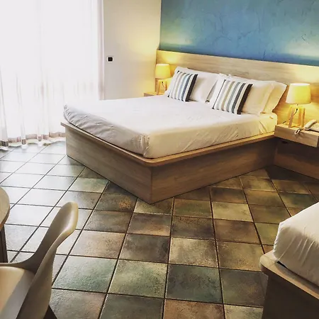 Corallo Hotel 3*